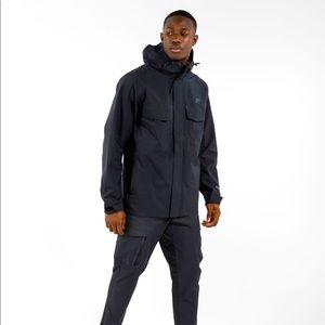 Nike-  NSW STORM-FIT ADV M65 SHELL JACKET